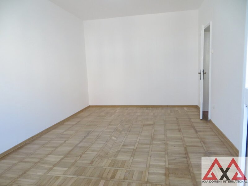 Sos. Giurgiului, Luica, decomandata, 34,83mp